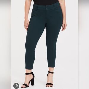 Studio Signature Premium Ponte Stretch Ankle Skinny Pant